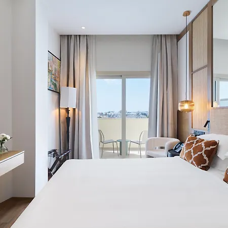 Leonardo Boutique Hotel Larnaca-3
