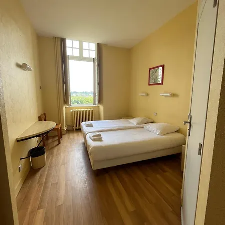 Hotellerie Saint Yves-2