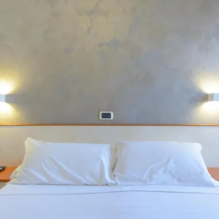 Hotel Sandra-3