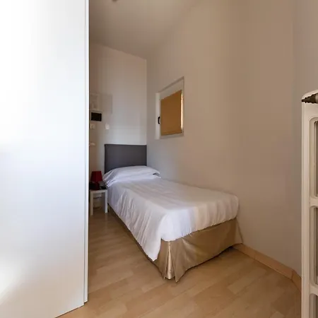Hotel Miranda-3