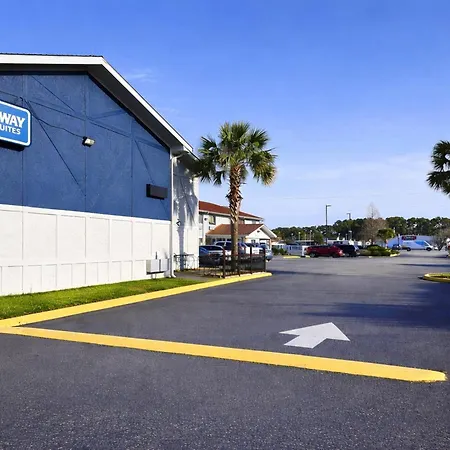 Rodeway Inn & Suites Jacksonville Near Camp Lejeune-3