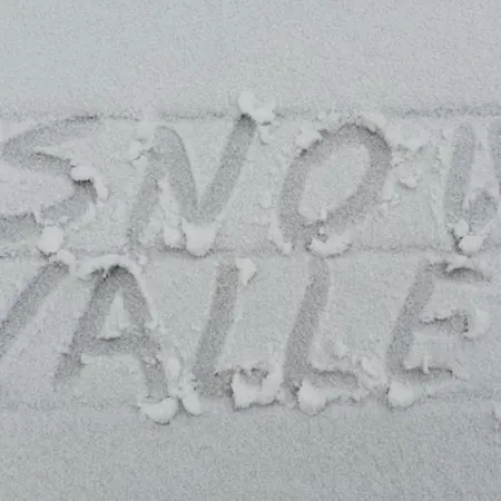 Snow Valley-2