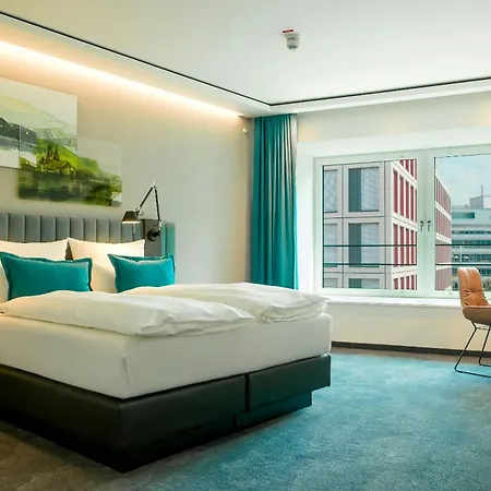 Motel One Stuttgart-Hauptbahnhof-3