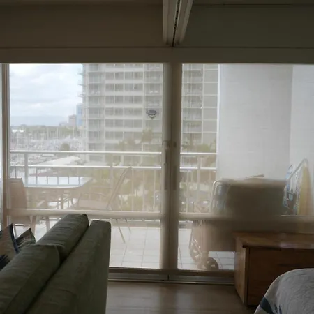 Ilikai Hotel & Luxury Suite Kitchen And Ocean View-3