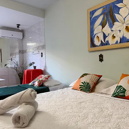 Triana Guest House-3