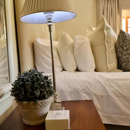 The Rose Cottage B&B-2