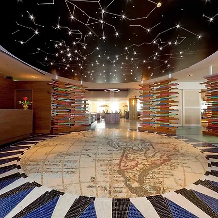 Hotel Universal Port-3