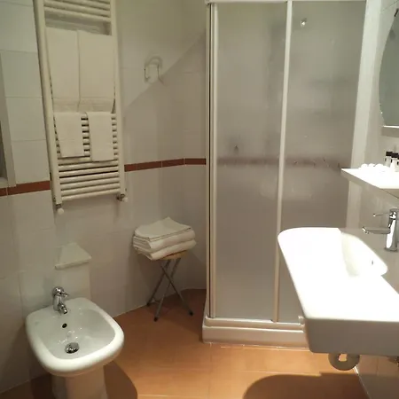 Hotel Ariston & Apartments-2