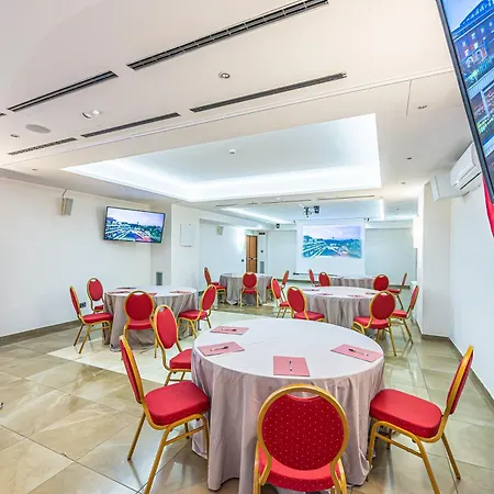Cardinal Hotel St. Peter-3