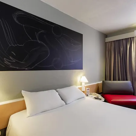 Ibis Granada-3