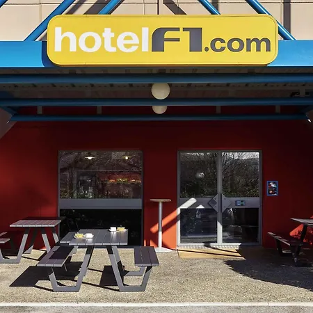 hotelF1 Villemomble-2