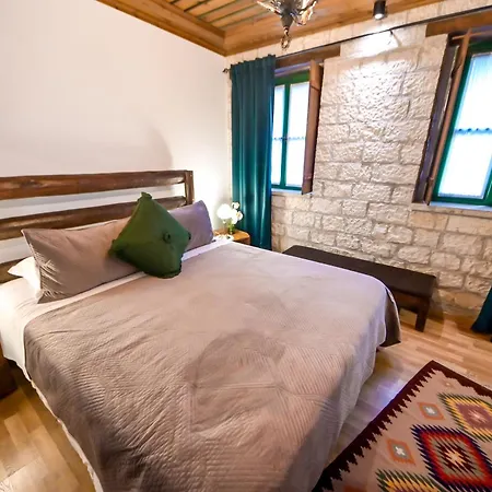 Hotel Gjirokastra-2