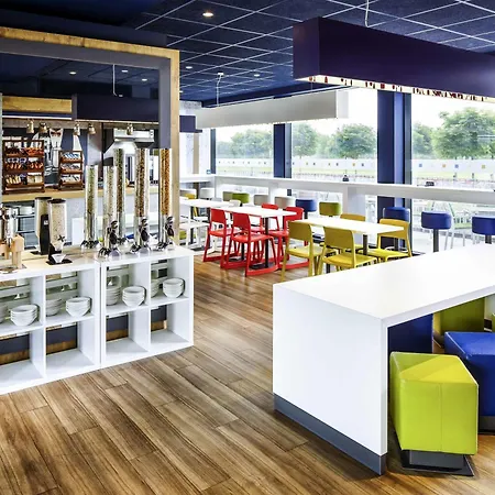 Ibis Budget Hotel Edinburgh Park-3