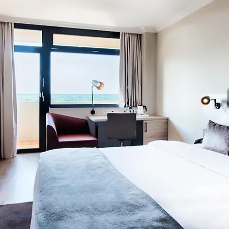 Crowne Plaza Frankfurt Congress Hotel By Ihg-3