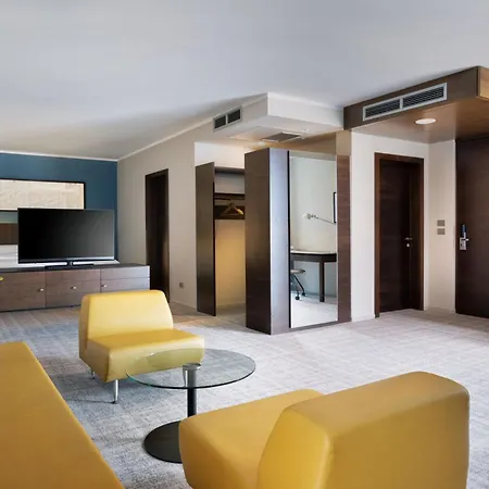 Four Points Sheraton Bolzano Bozen-3