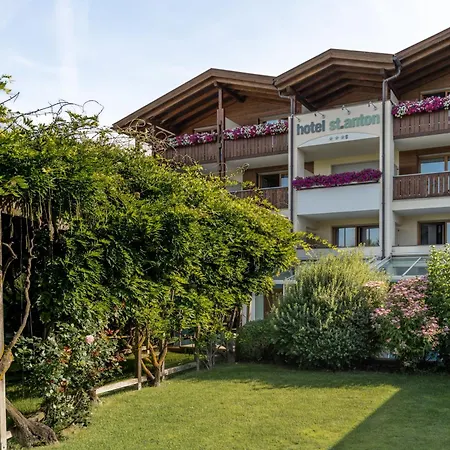 Hotel St. Anton-3
