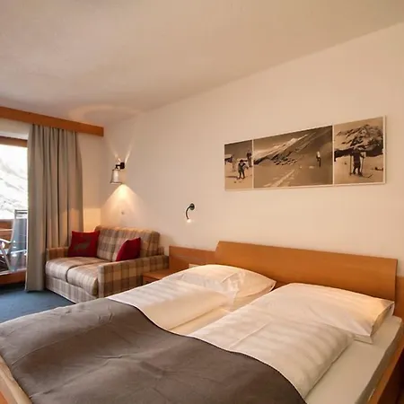 Gurglhof Apartmenthaus-2