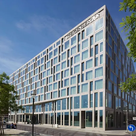 Steigenberger Hotel Am Kanzleramt-2