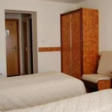 Euro Hotel-3