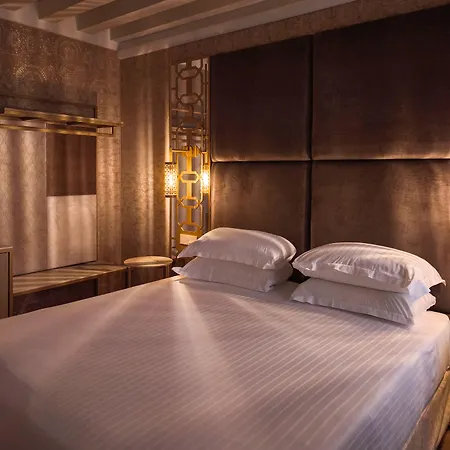 Hotel Antiche Figure-3