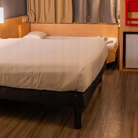 ibis Copacabana Posto 5-3
