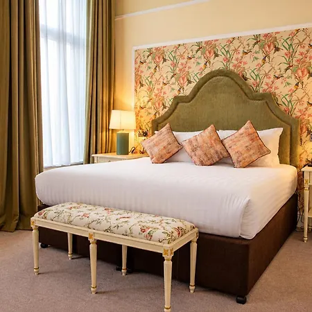 Castle Hotel-2