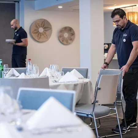 Novotel Luxembourg Kirchberg-3