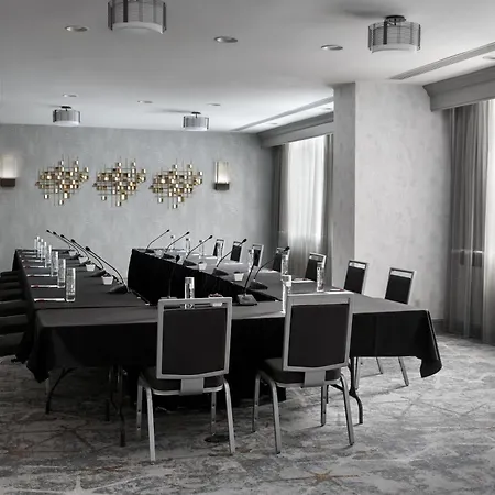 Embassy Suites By Hilton Bethesda Washington Dc-3