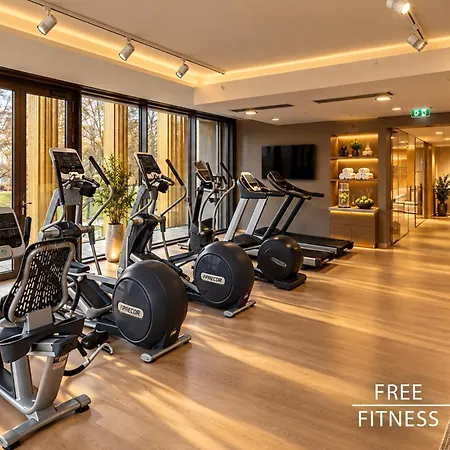Doubletree By Hilton Vienna Schonbrunn-3