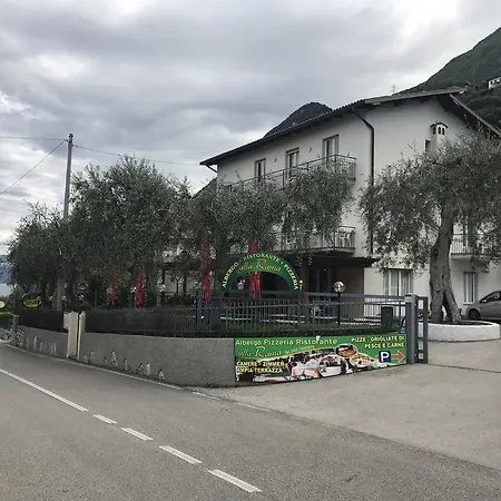 Albergo Bar Ristorante Alla Rama-2