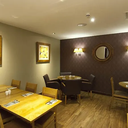 Premier Inn London Hanger Lane-2