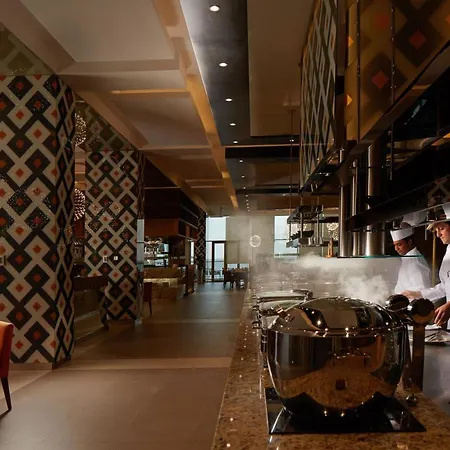Royal M Hotel Abu Dhabi By Gewan-3