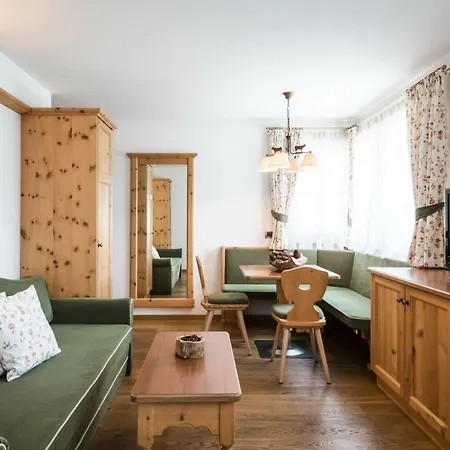 Piculin Alpin Apartments-3