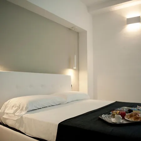 Felice Apartments-3