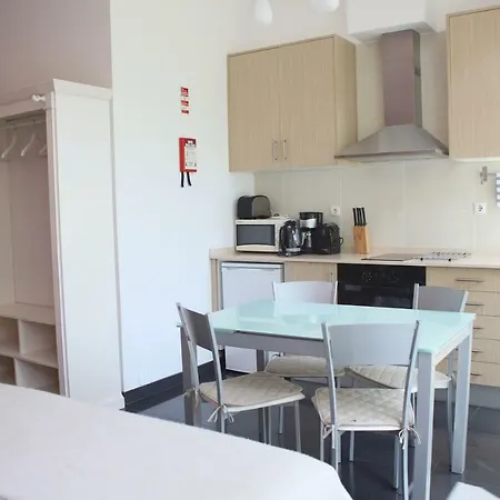 Pinho Apartments, Studios And Rooms-2