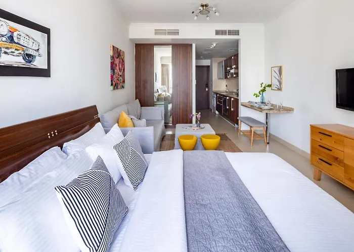 Apartamento: Frank Porter - Goldcrest Executive