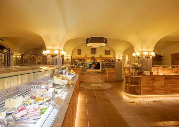 Hotel with pool: Hotel St. Georg