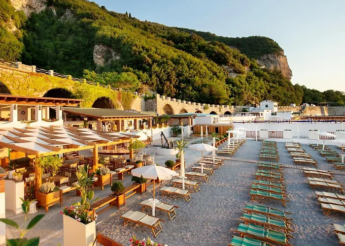 Strandhotel: La Fornace Relais & Spa