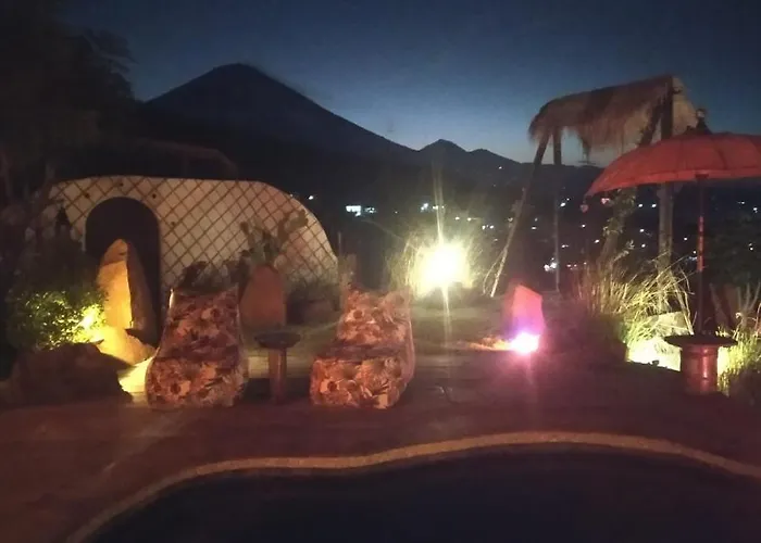 Resorts Guide Blue Earth Village