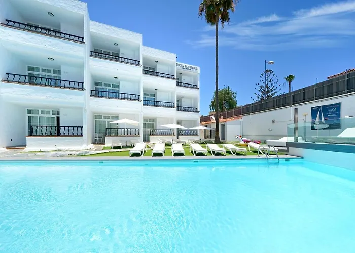 Romantic hotel: Atlantic Sun Beach - Gay Men Only