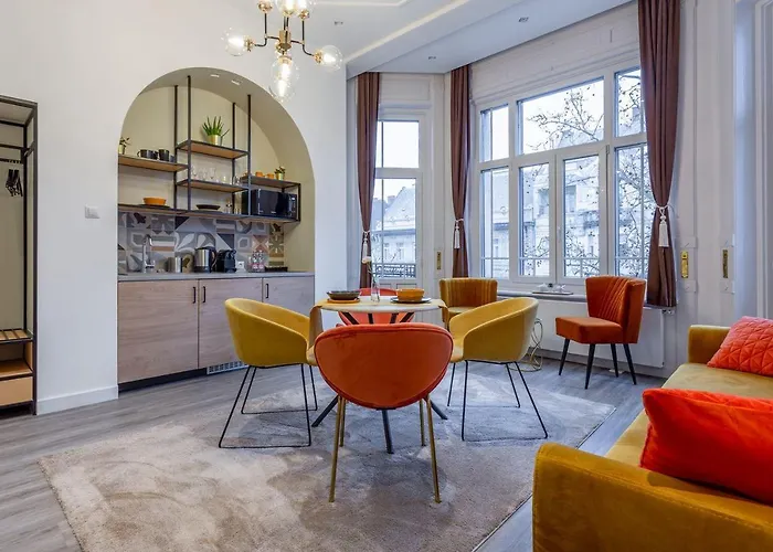 All Vacation Rentals Gellert Budapest Suites