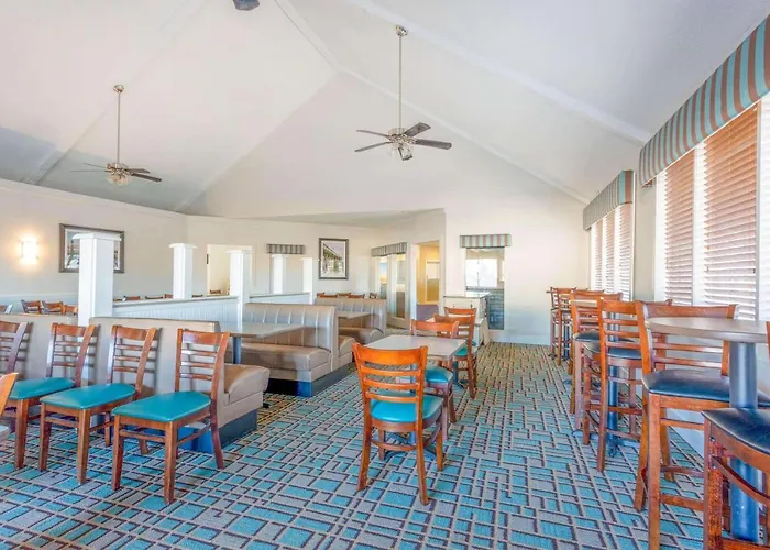 Days Inn By Wyndham Wilmington / University