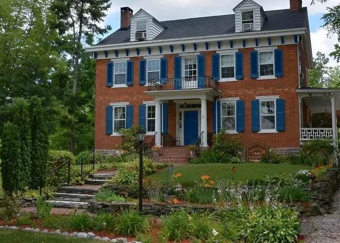 Hotel near Lightner Farmhouse B&B