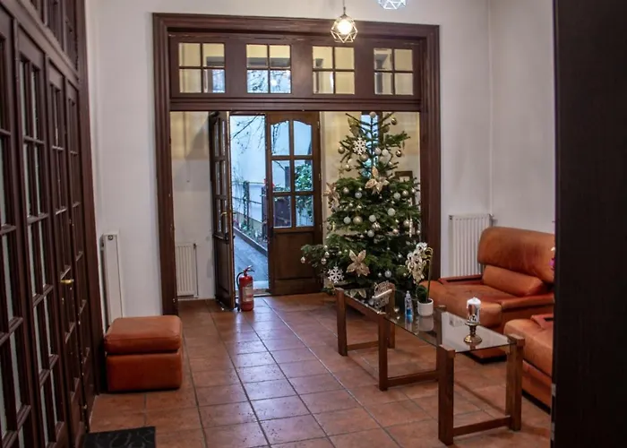 Happy Accomodation