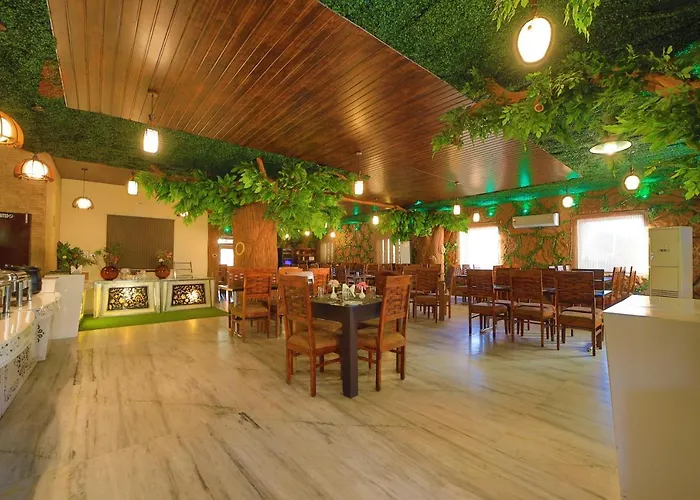 Beach hotel: Heiwa Heaven Resort