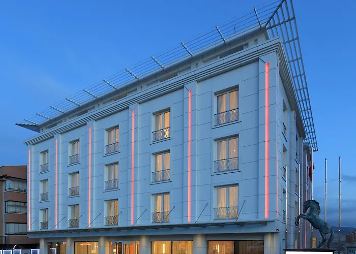 Hotels With Four Stars 