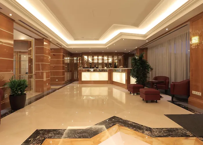 Hotels With Four Stars 