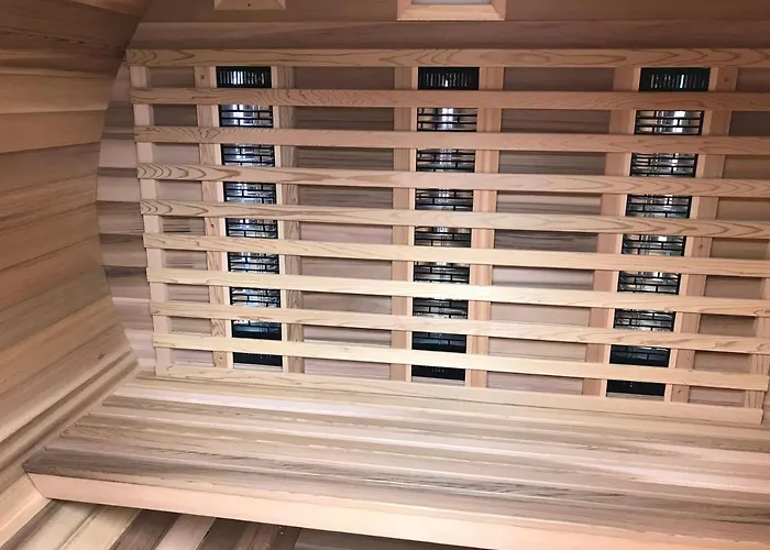 Hotel dichtbij College: Villa Felix With Sauna In Ermelo