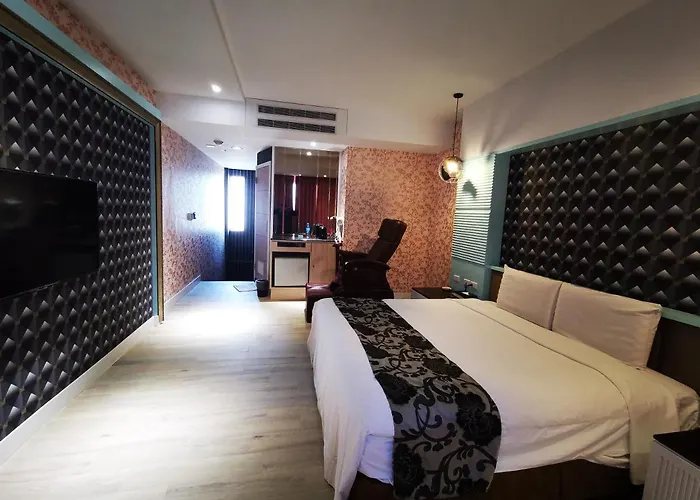 Hotel com jacuzzi: Love Story Motel