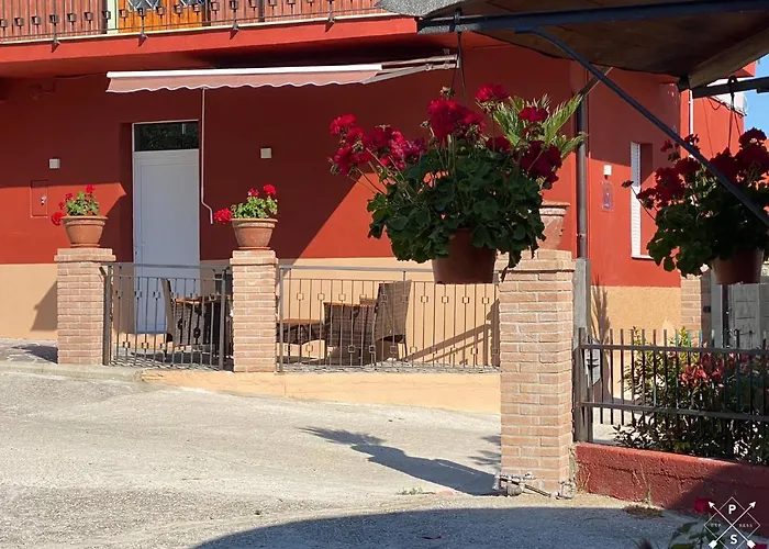 B&B: Vistamare Village